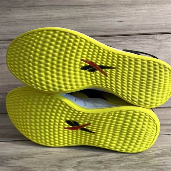 New Reebok Pump - Picture 5 of 11